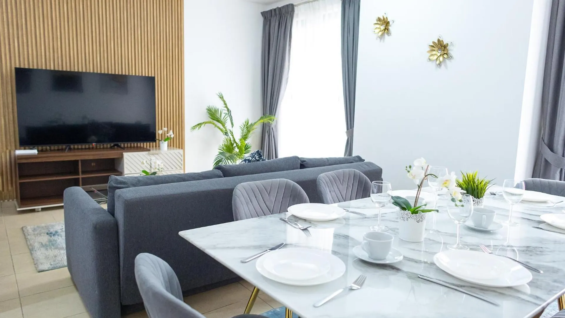 Happy Season Jbr Apartments Dubai