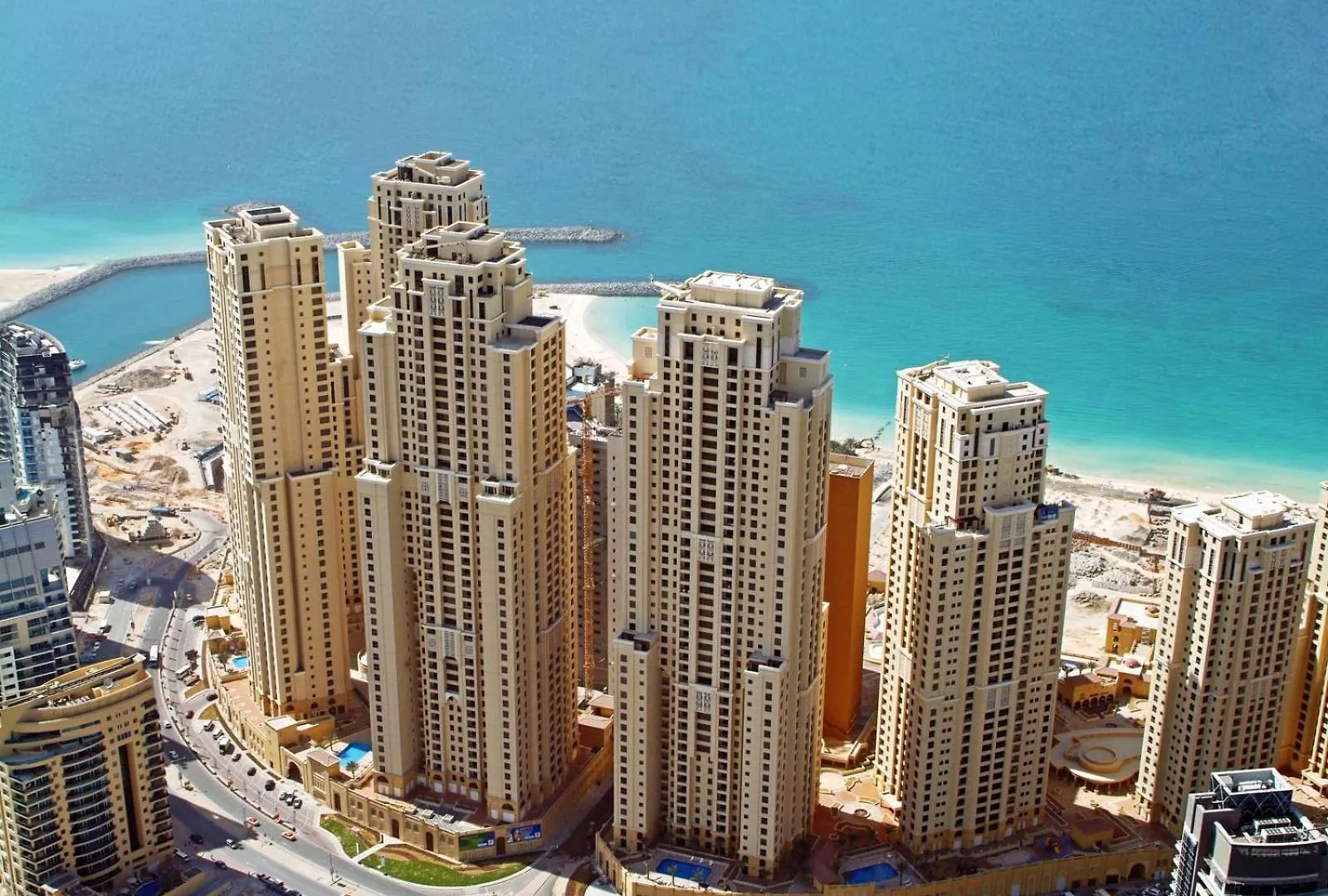 Happy Season Jbr Apartments location